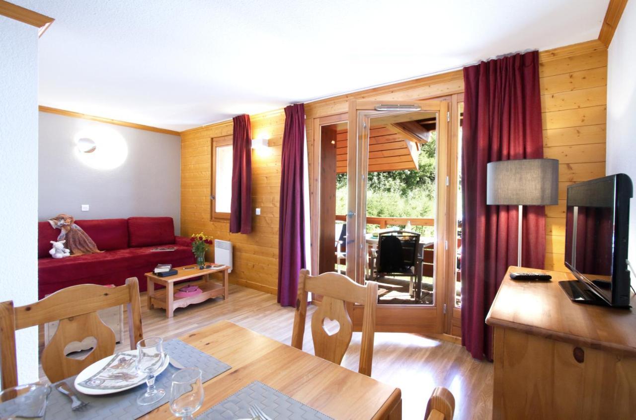 Residence Odalys Le Hameau Et Les Chalets De La Vallee D'Or Valloire Exterior photo